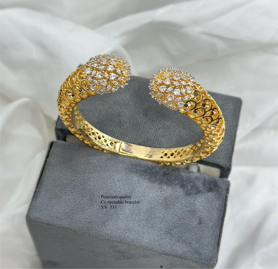 Bold & beautiful bangle