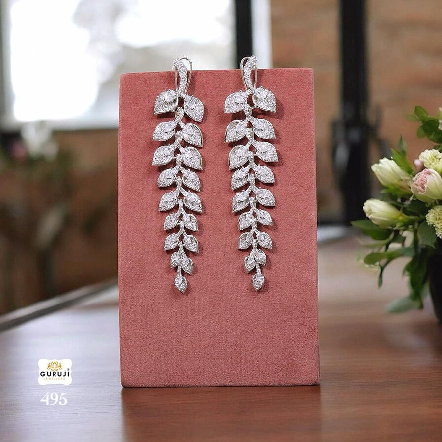 Greeny leaf earrings