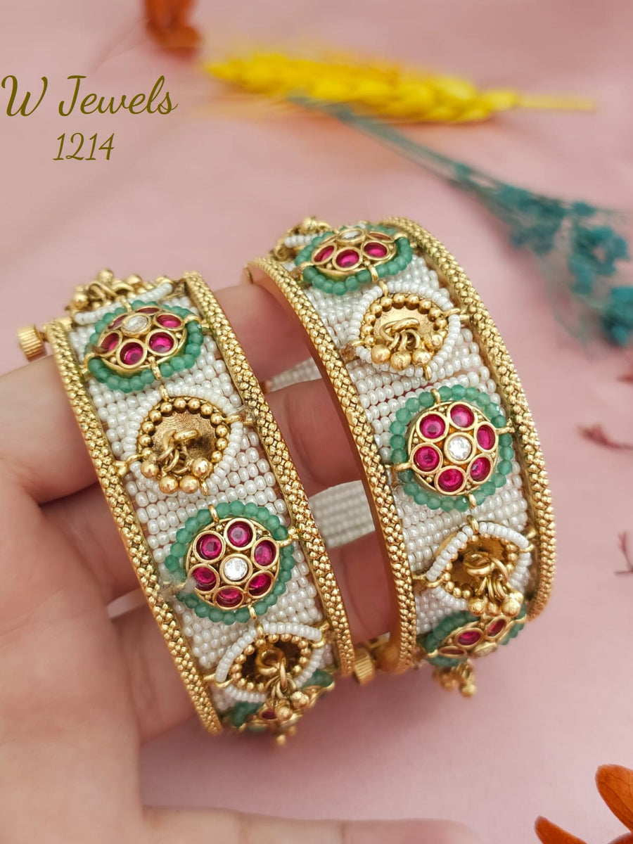 Gold plated beaded work kada